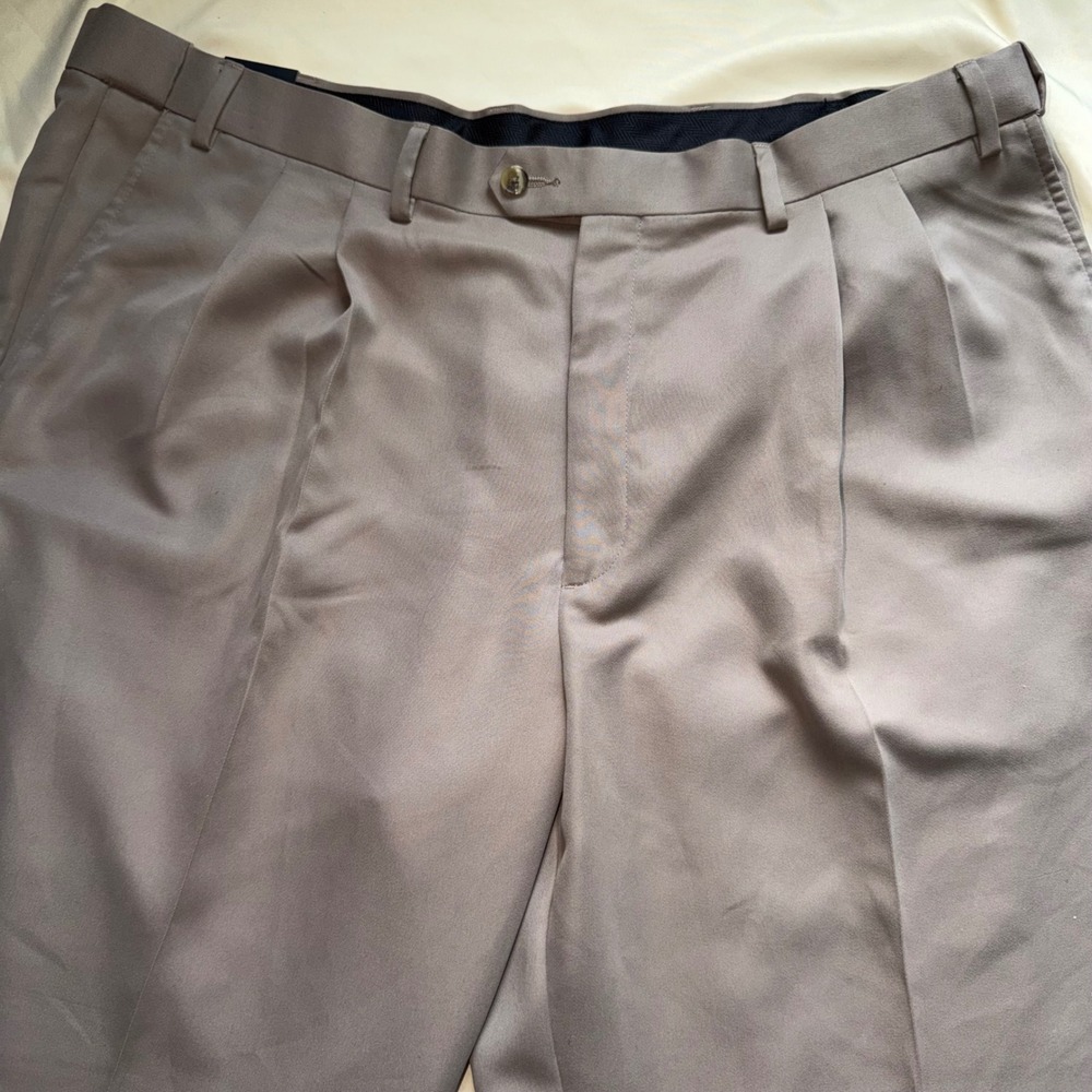 NWT Perry Ellis Portfolio Mens 44x30 Pleated Folio-Flex Dress Pants Fawn Brown